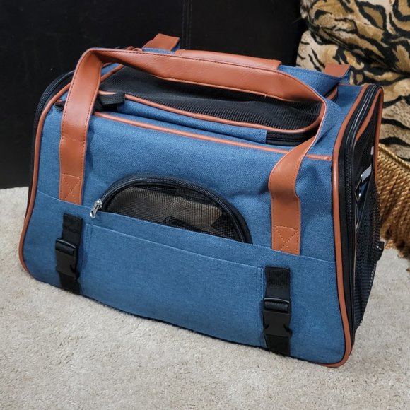 Pet Carrier Dog or Cat Blue w/Extras 18"L x 11"W x 12"H   Bran New! - Picture 3 of 6